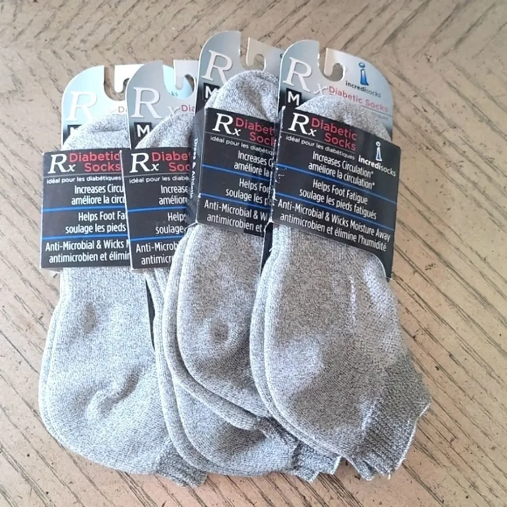 Diabetic socks size M NWT 🤍
